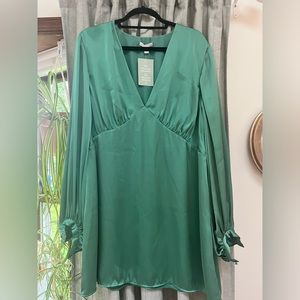 H&M balloon sleeve satin dress